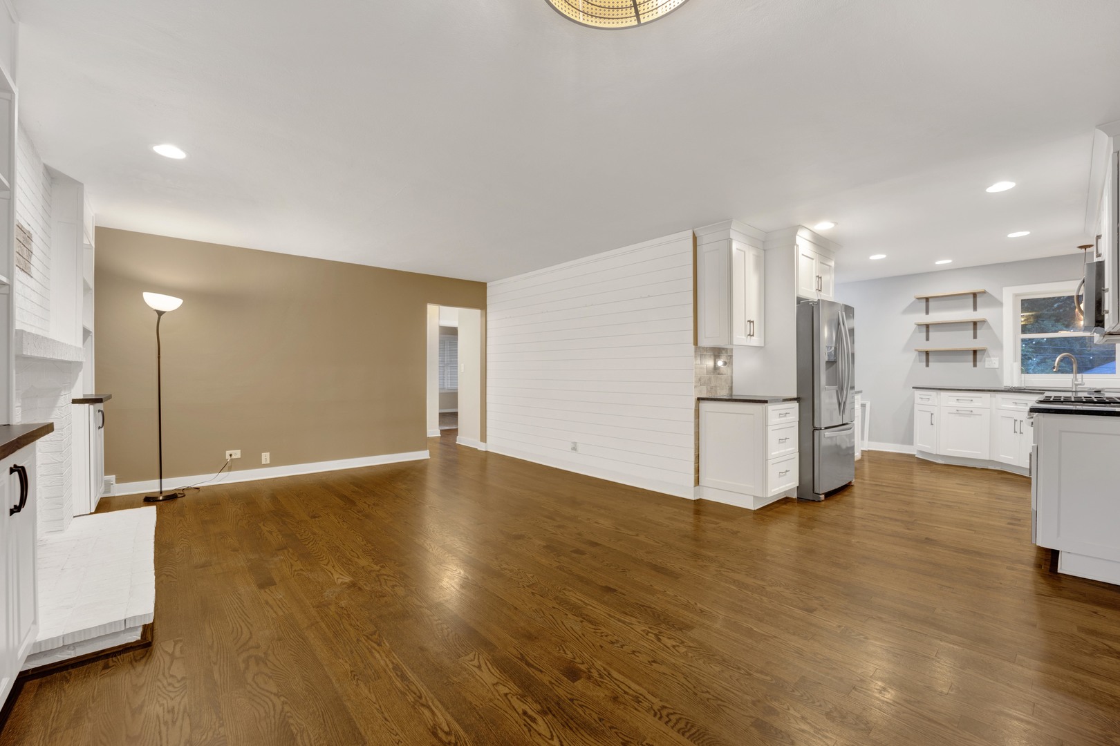 614 Polo Drive, Wheaton, IL 60187