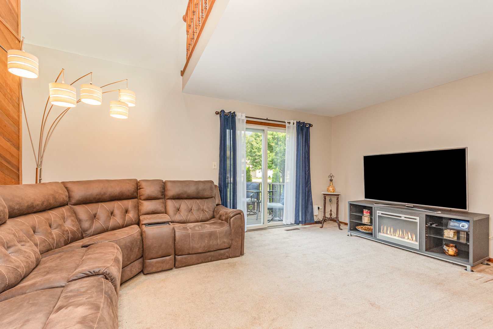 14814 S Penn Road, Plainfield, IL 60544