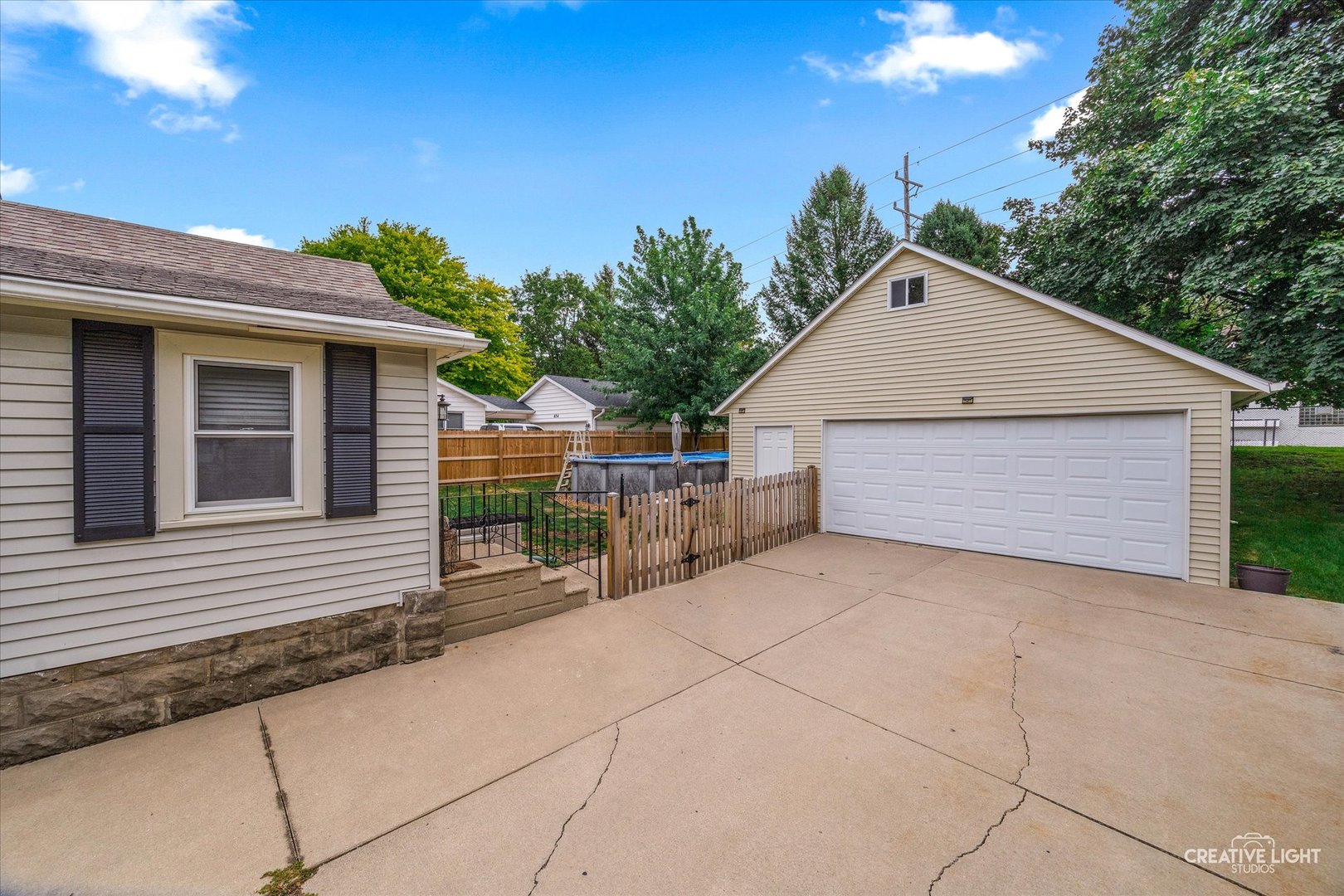 660 South Avenue, Sycamore, IL 60178