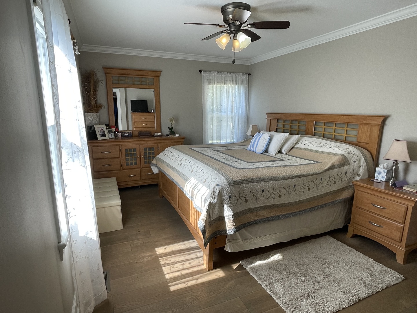 7660 Walnut Avenue, Woodridge, IL 60517