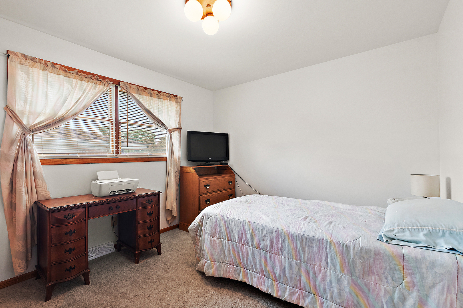 8525 Massasoit Avenue, Burbank, IL 60459