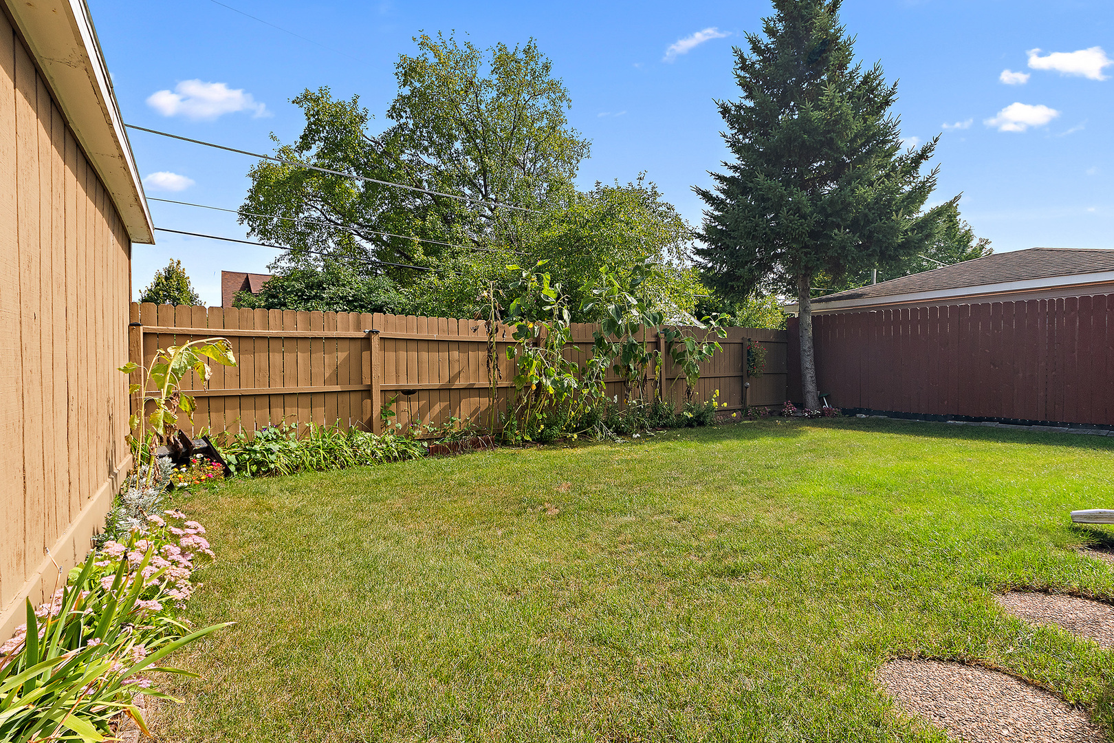 8525 Massasoit Avenue, Burbank, IL 60459