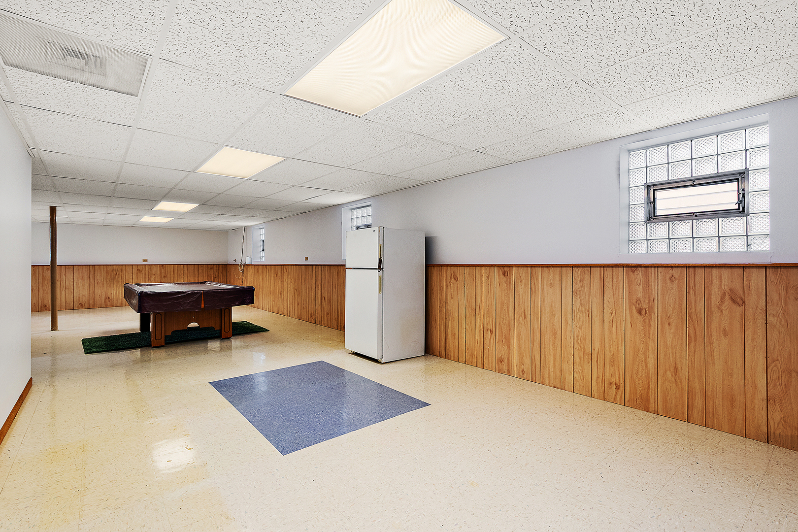 8525 Massasoit Avenue, Burbank, IL 60459