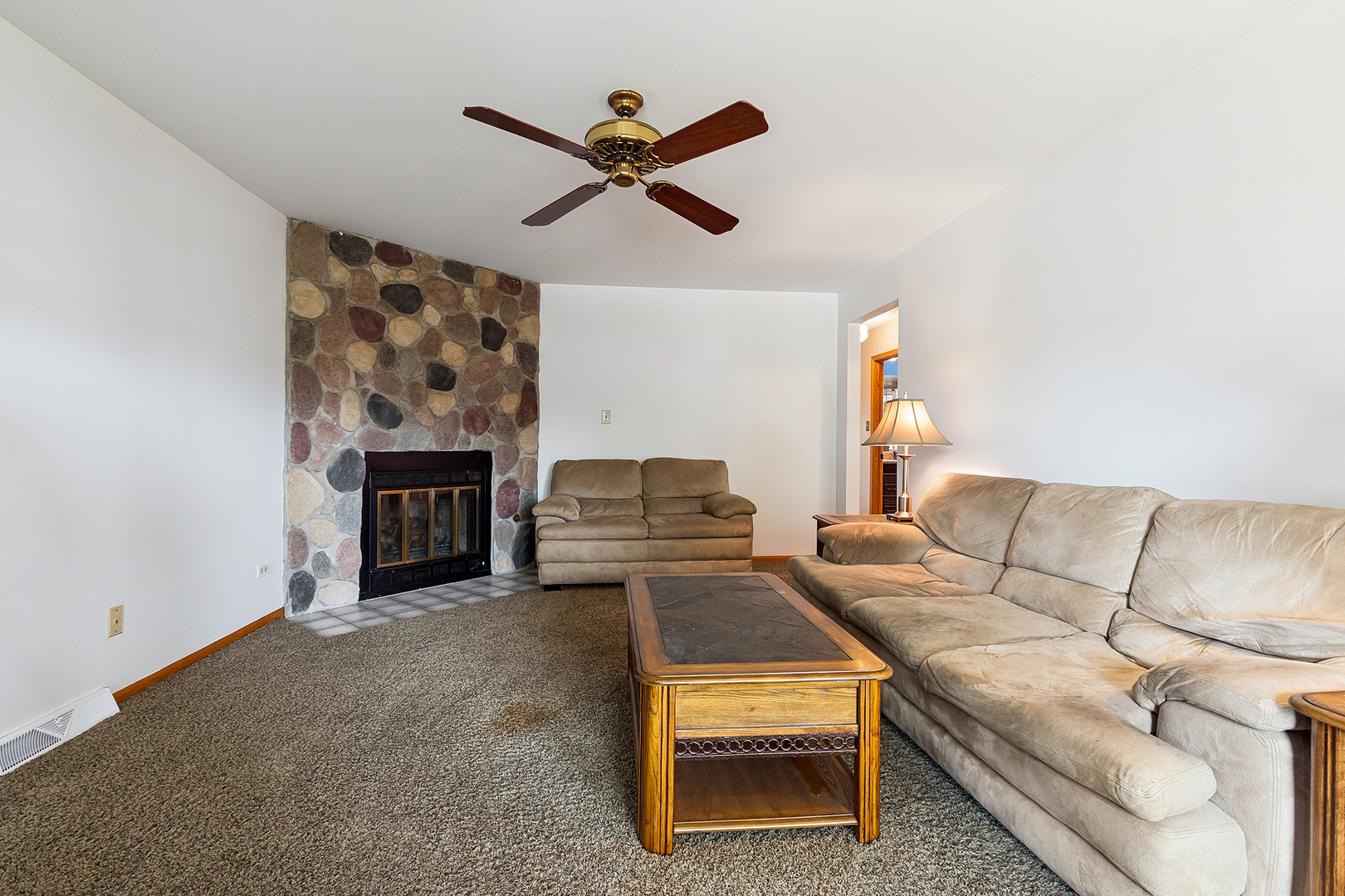 8525 Massasoit Avenue, Burbank, IL 60459