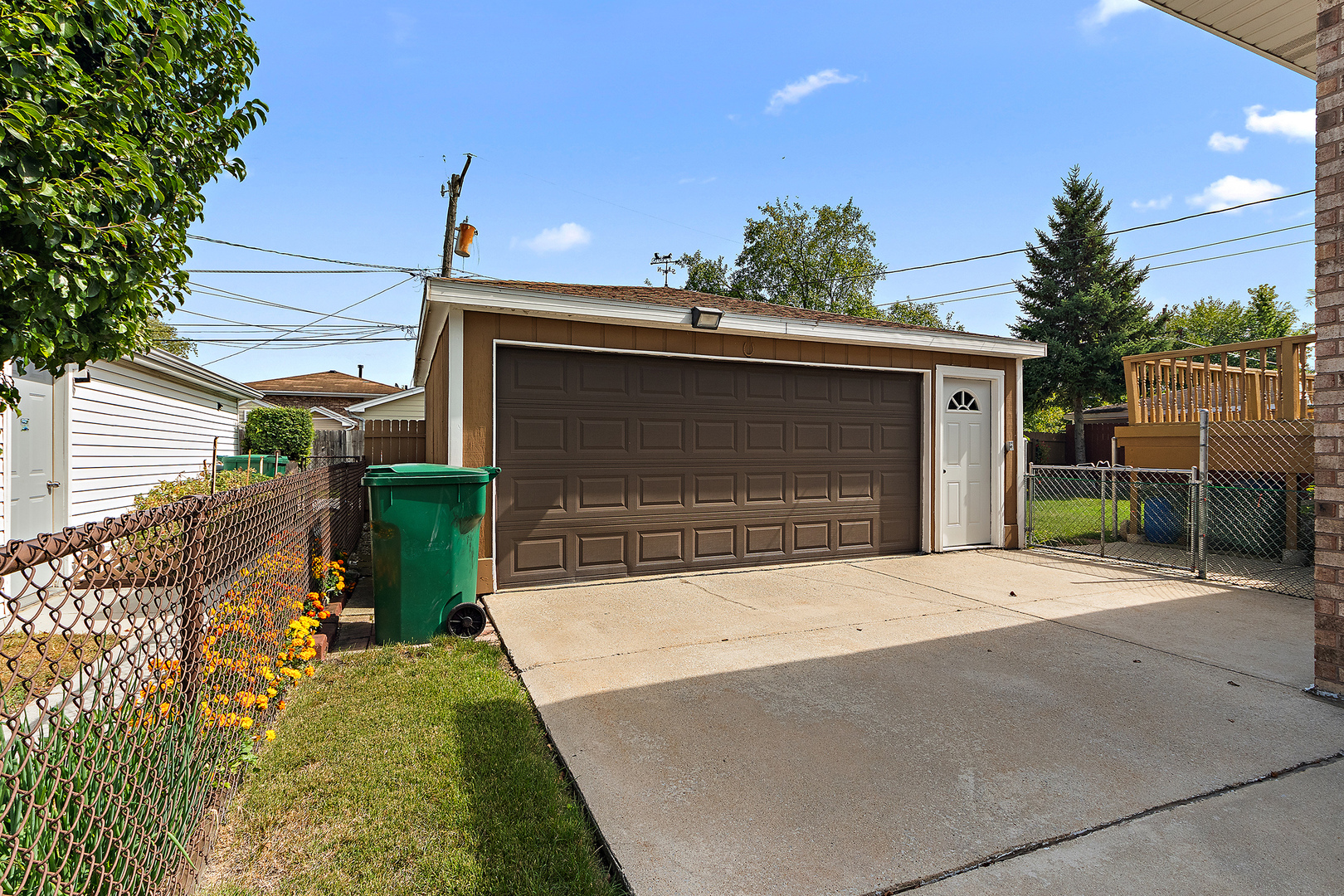 8525 Massasoit Avenue, Burbank, IL 60459