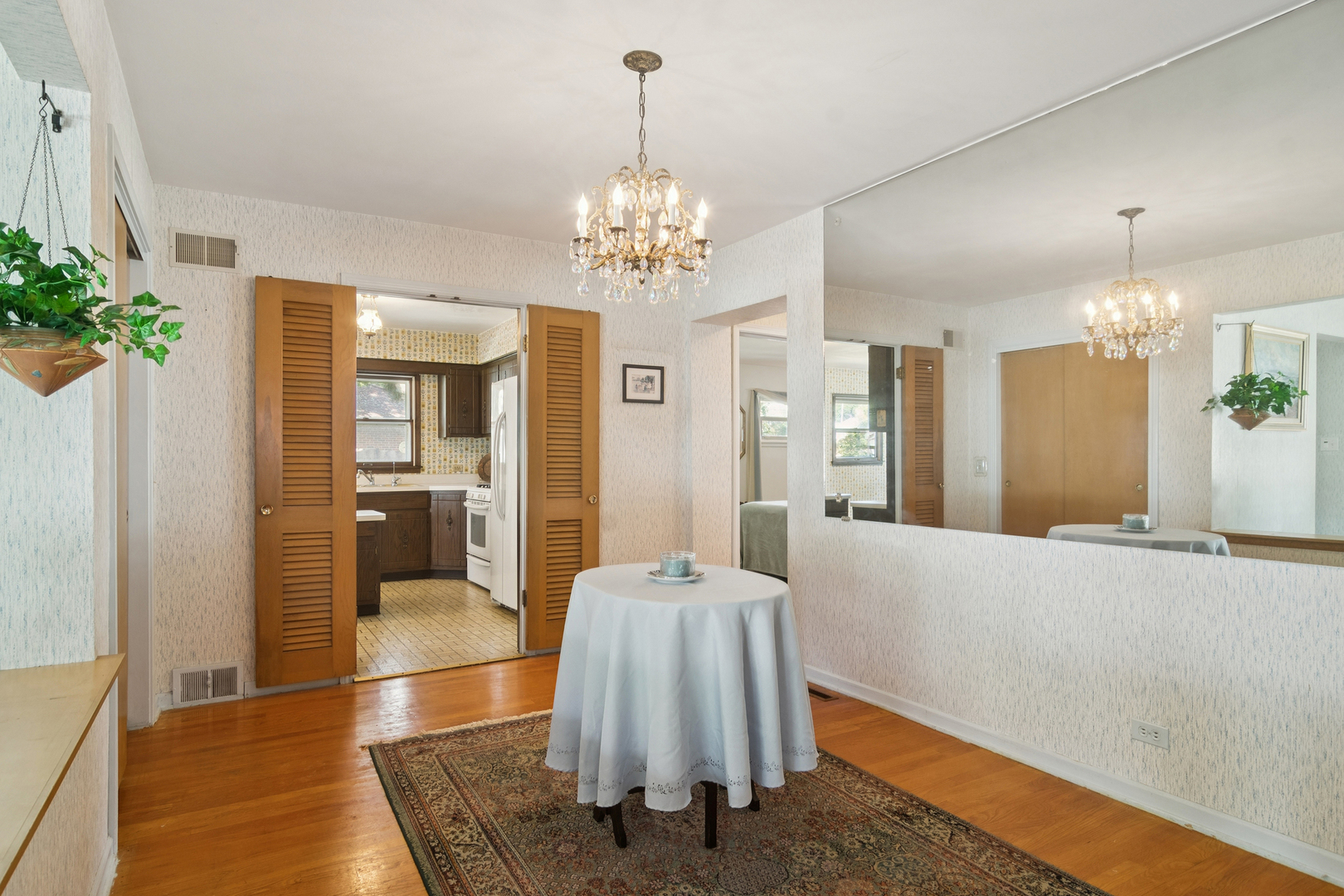 315 S We Go Trail, Mount Prospect, IL 60056