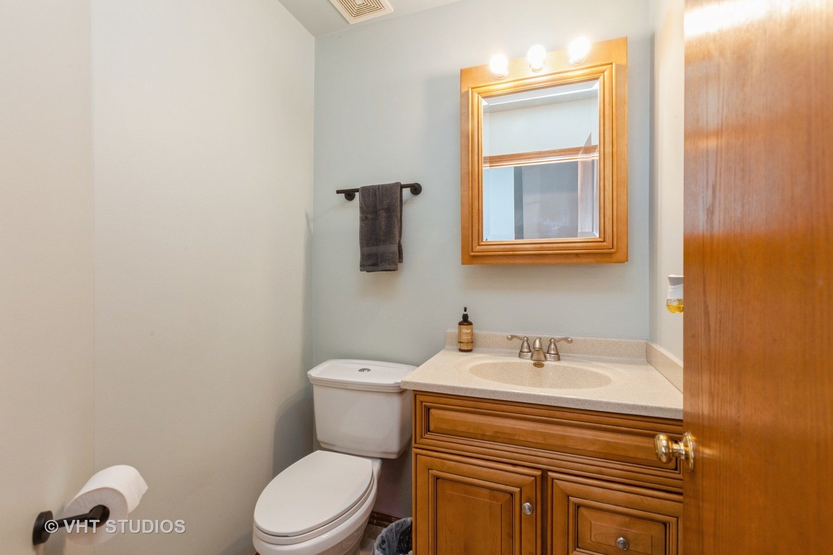 1905 Chestnut Grove Drive, Plainfield, IL 60586