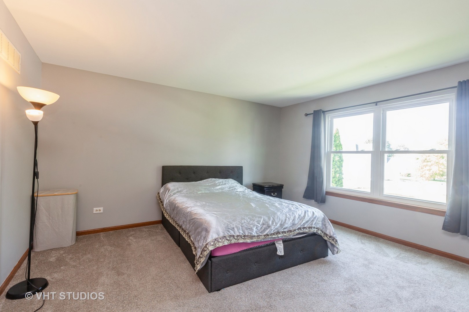 1905 Chestnut Grove Drive, Plainfield, IL 60586