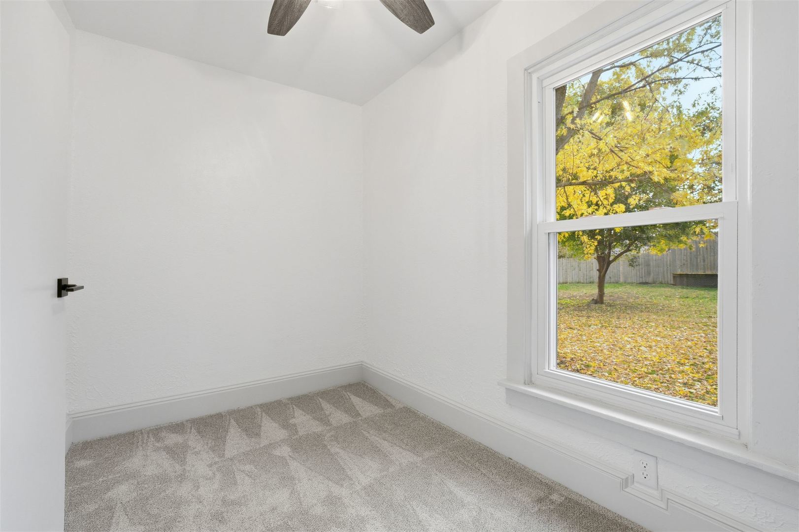 807 N Morris Avenue, Bloomington, IL 61701