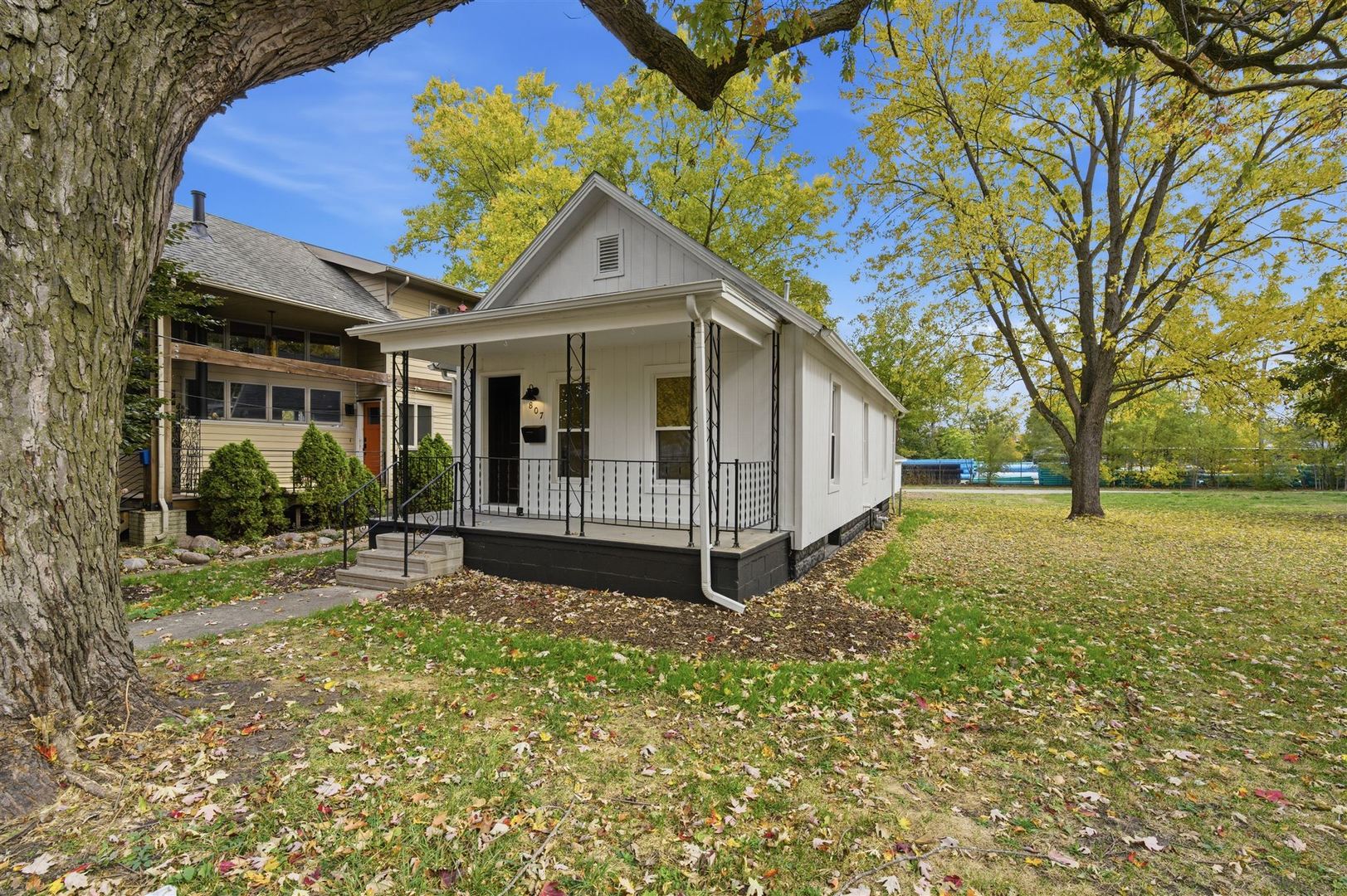 807 N Morris Avenue, Bloomington, IL 61701