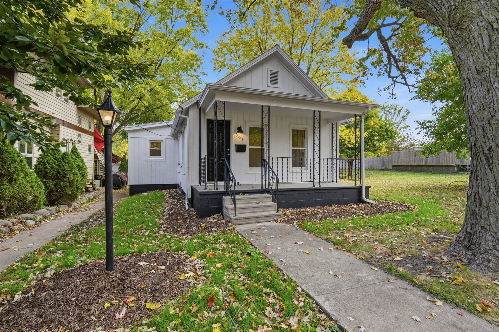 807 N Morris Avenue, Bloomington, IL 61701