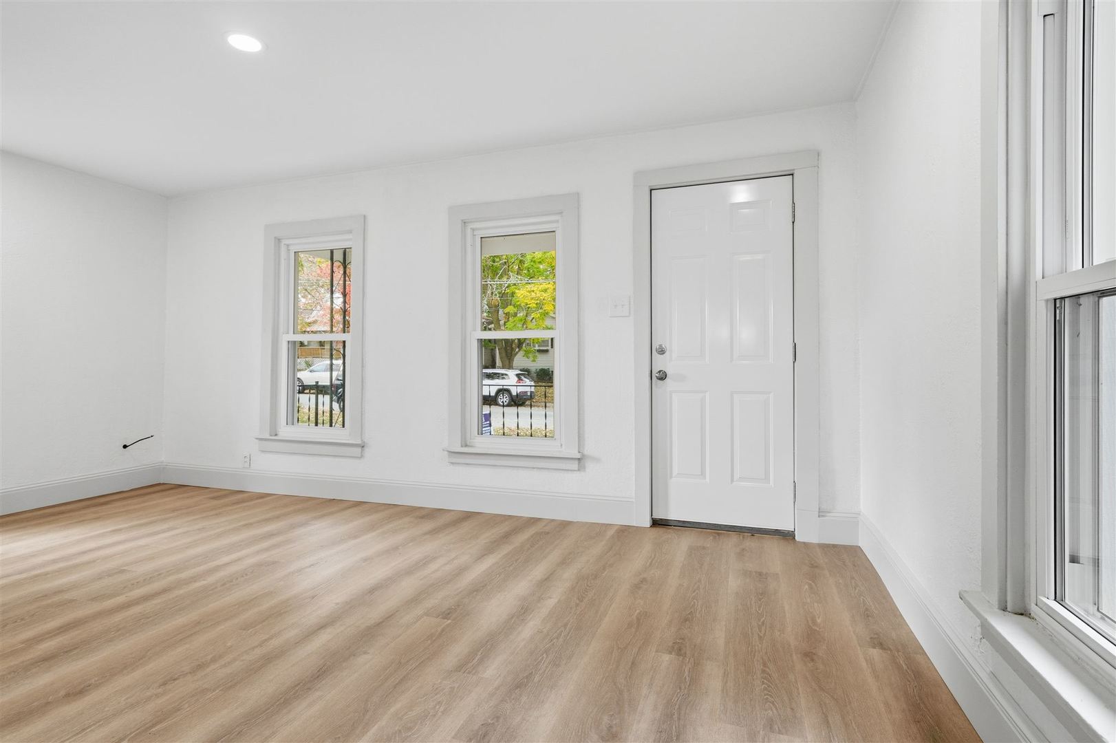 807 N Morris Avenue, Bloomington, IL 61701