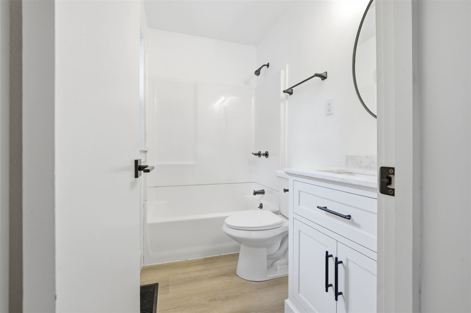 807 N Morris Avenue, Bloomington, IL 61701