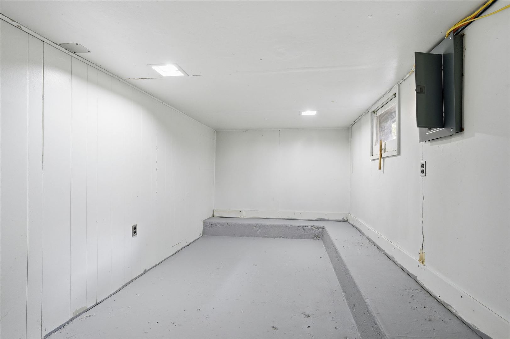 807 N Morris Avenue, Bloomington, IL 61701