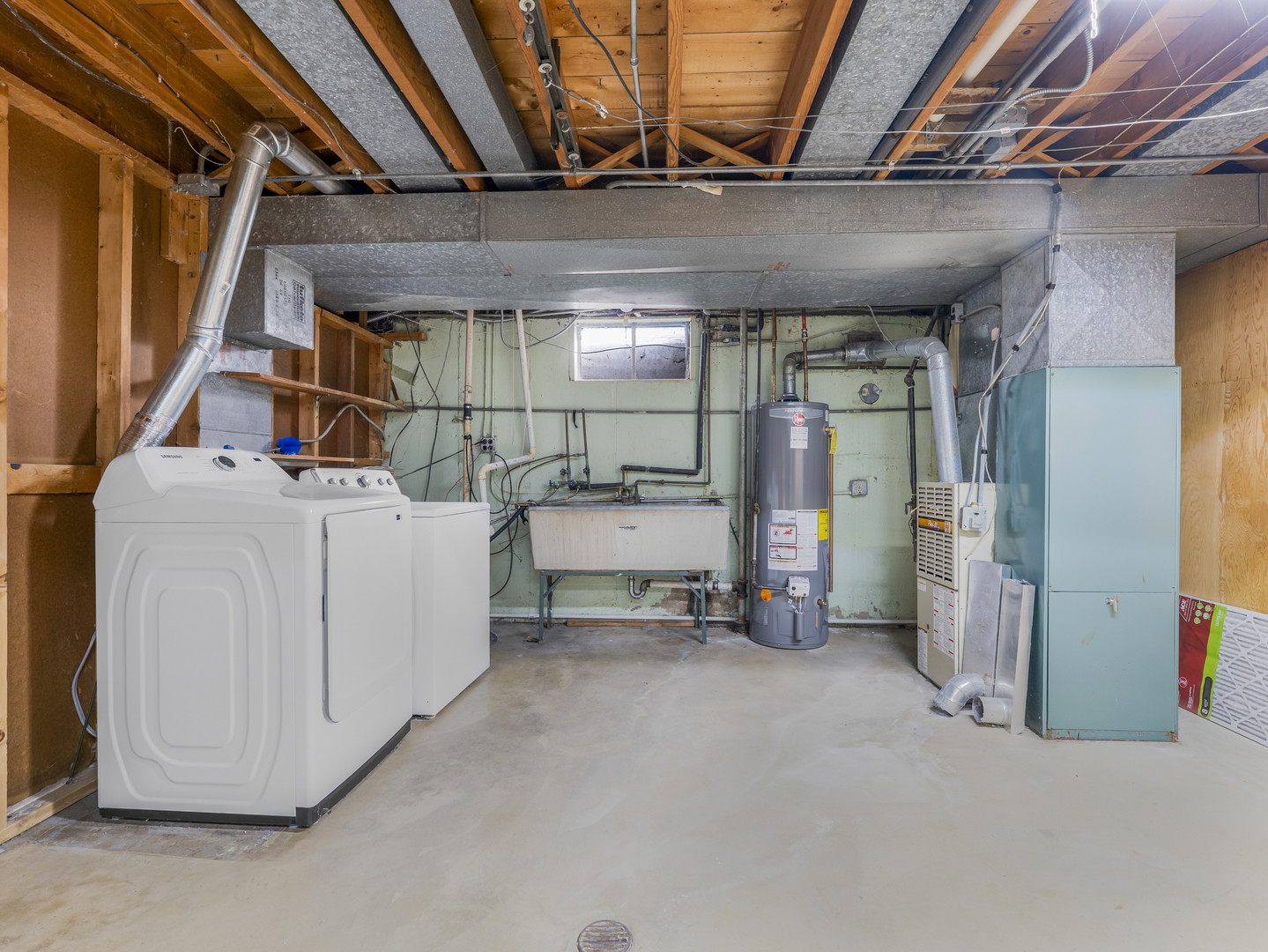 461 Springhill Drive, Roselle, IL 60172