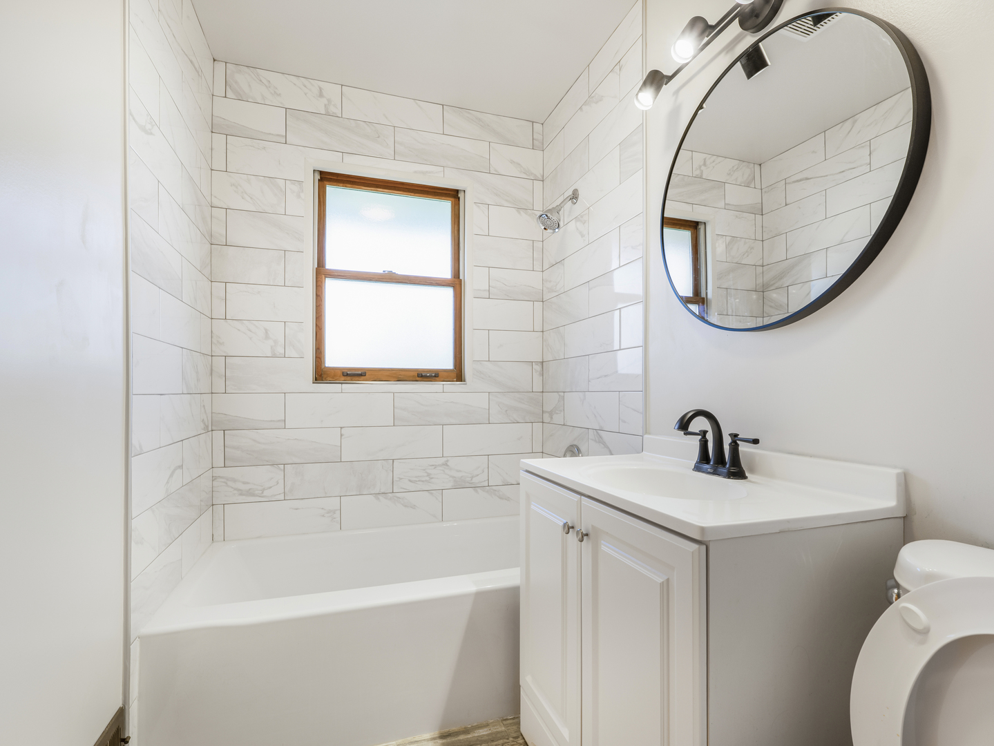 461 Springhill Drive, Roselle, IL 60172