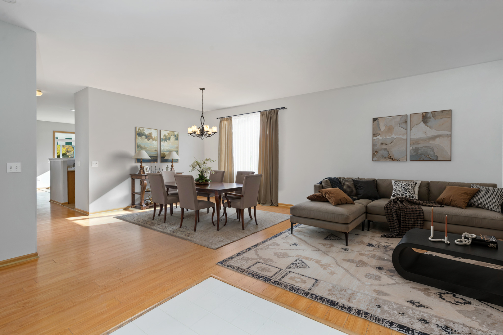 721 S Wellston Lane, Romeoville, IL 60446