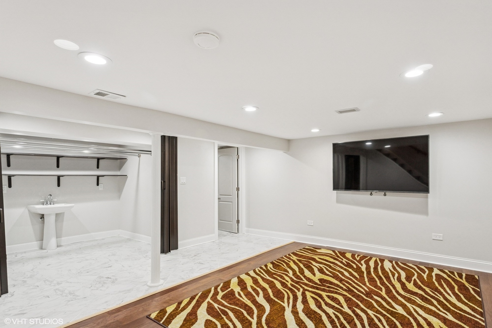 168 Thornhurst Road, Bolingbrook, IL 60440