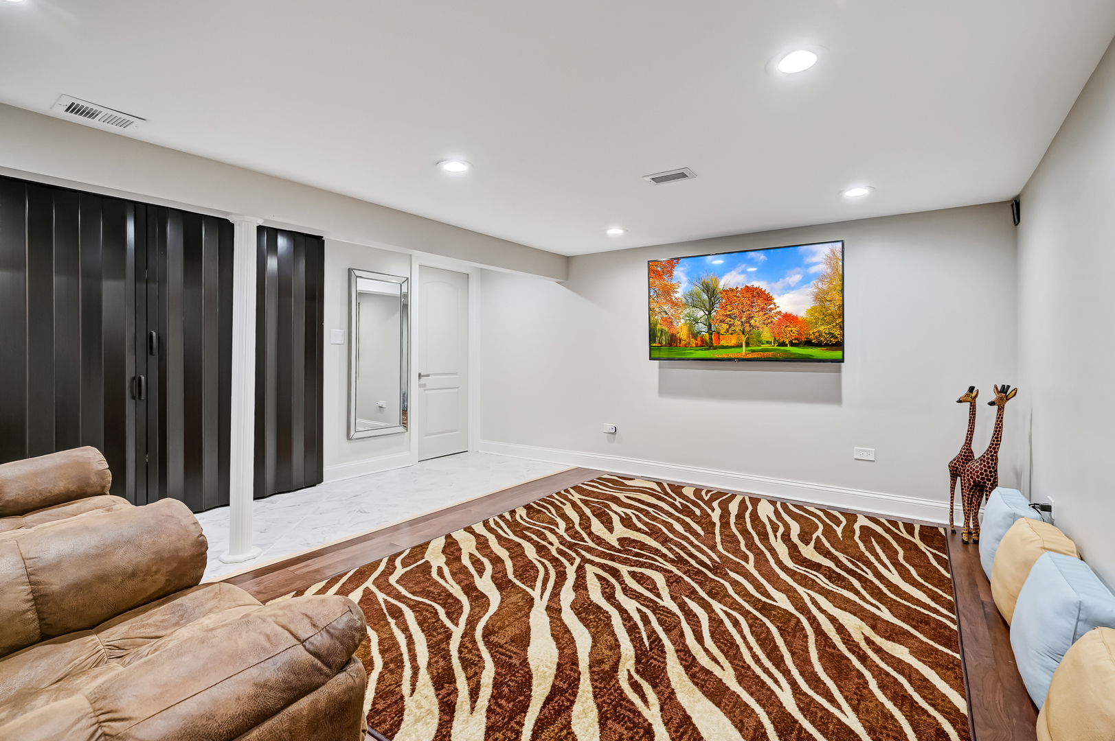 168 Thornhurst Road, Bolingbrook, IL 60440