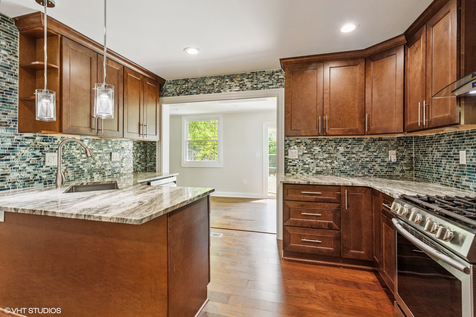 168 Thornhurst Road, Bolingbrook, IL 60440