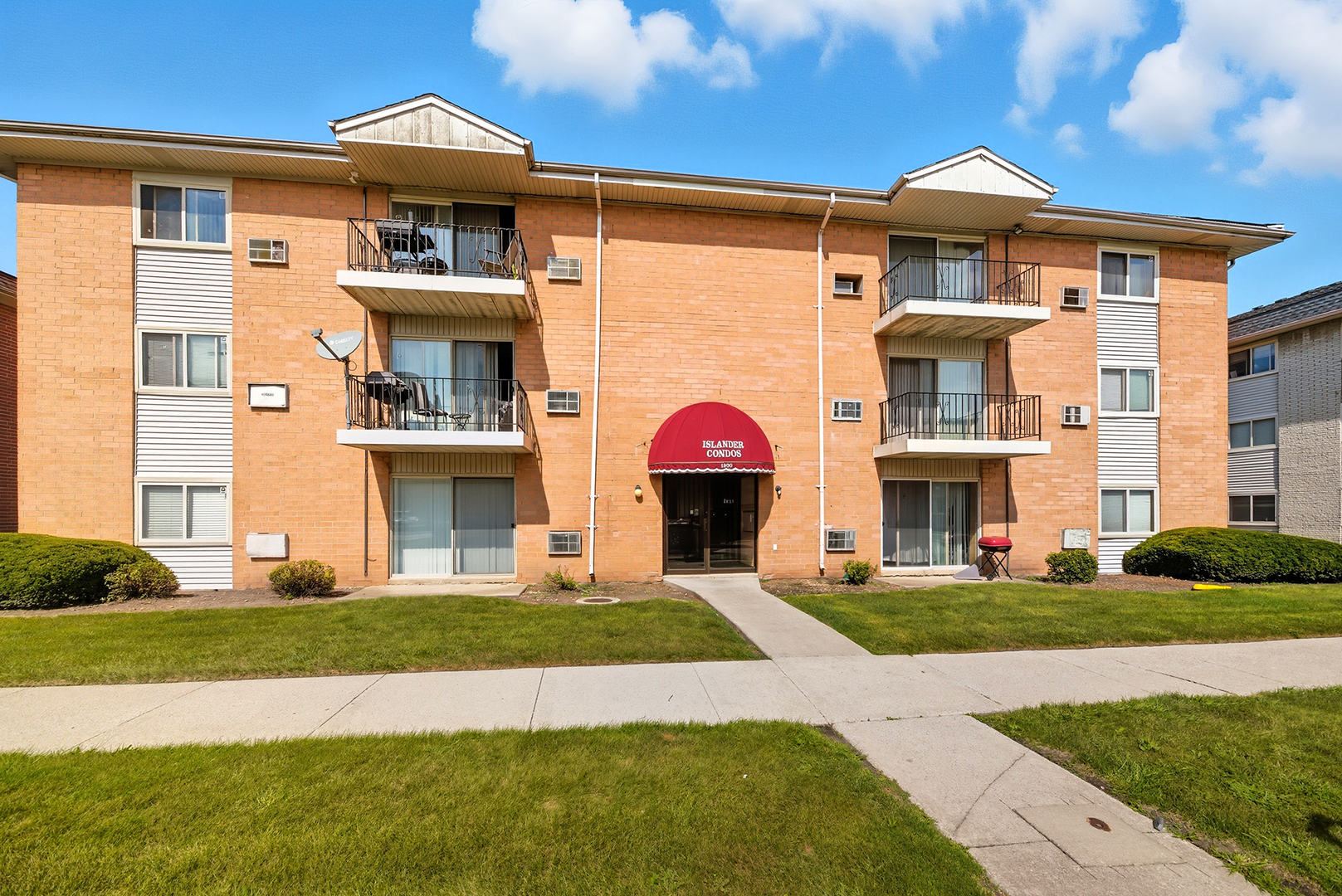 1900 Canal Street #2a, Blue Island, IL 60406