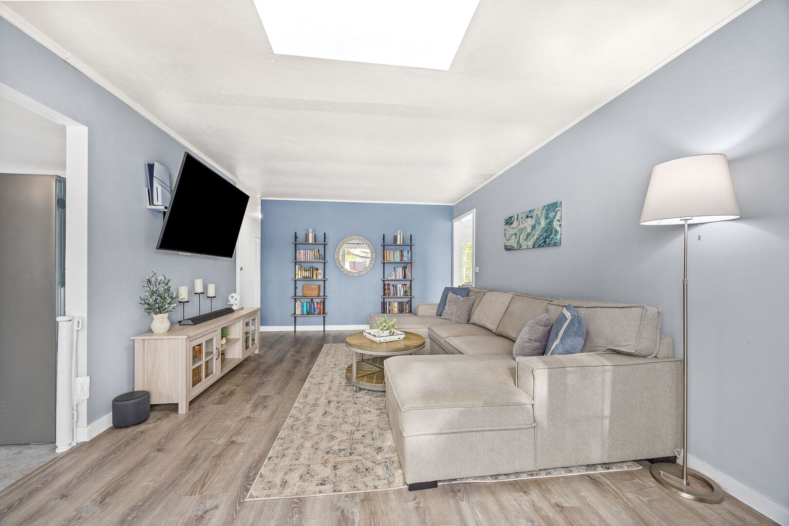 269 Thunderbird Trail, Carol Stream, IL 60188