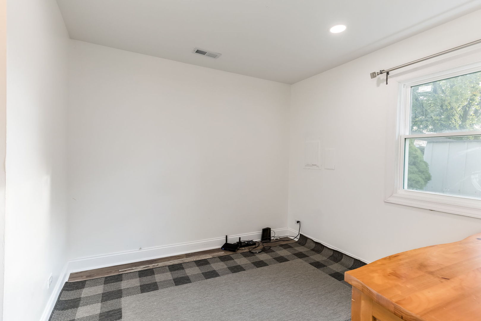 214 Far Hills Drive, Bolingbrook, IL 60440