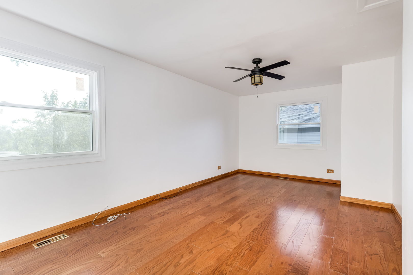 214 Far Hills Drive, Bolingbrook, IL 60440