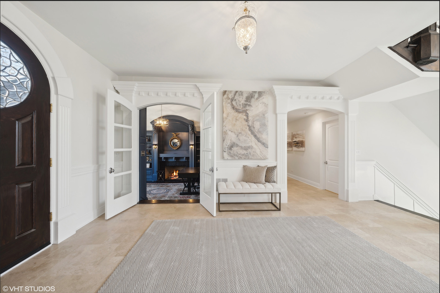 34W033 White Thorne Road, Wayne, IL 60184