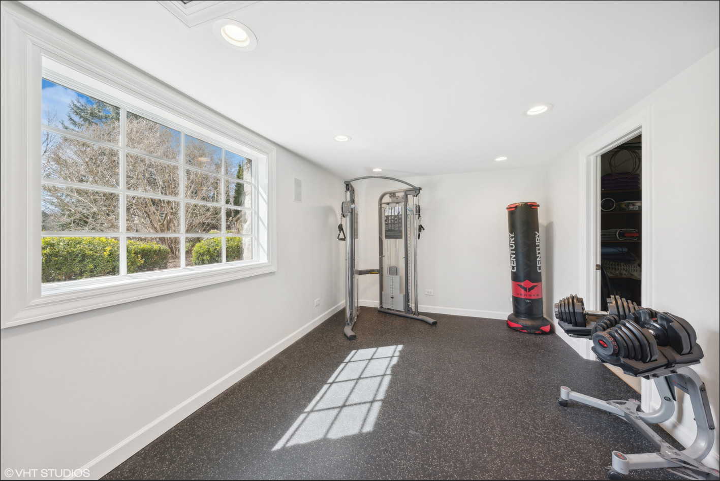 34W033 White Thorne Road, Wayne, IL 60184