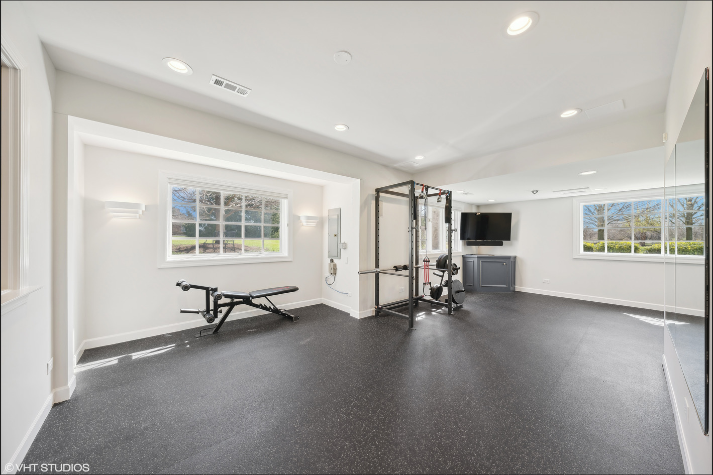 34W033 White Thorne Road, Wayne, IL 60184