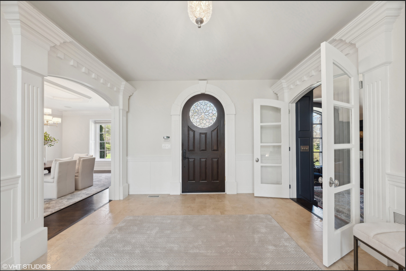 34W033 White Thorne Road, Wayne, IL 60184