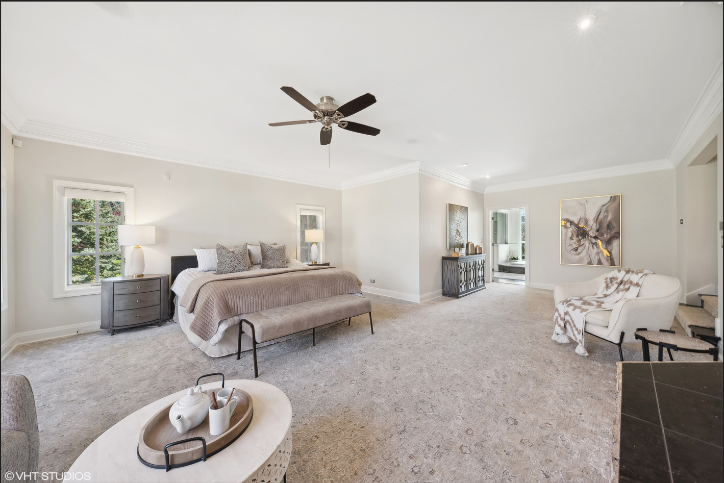 34W033 White Thorne Road, Wayne, IL 60184