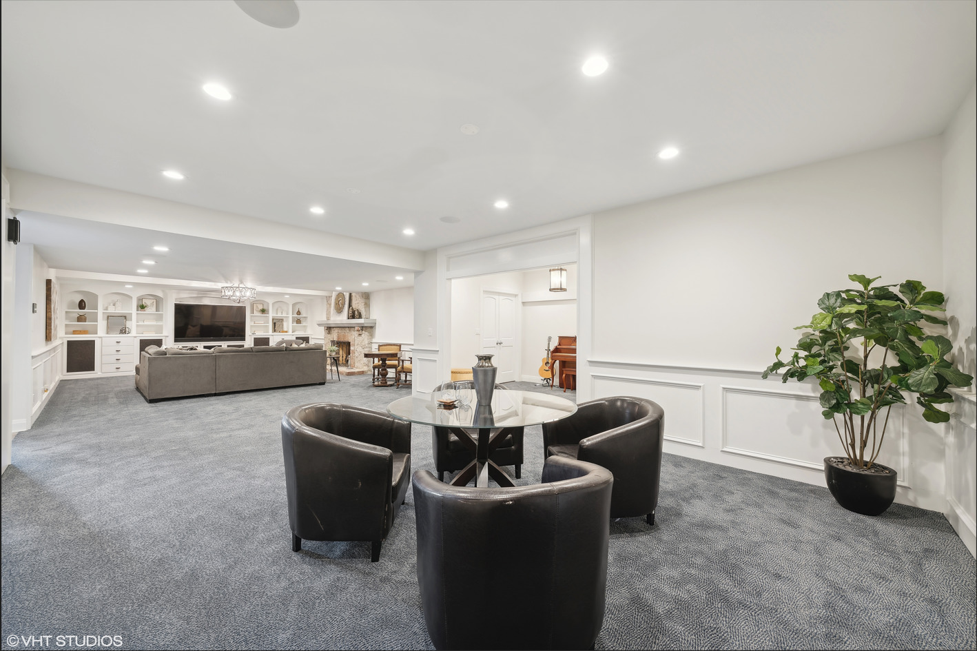 34W033 White Thorne Road, Wayne, IL 60184