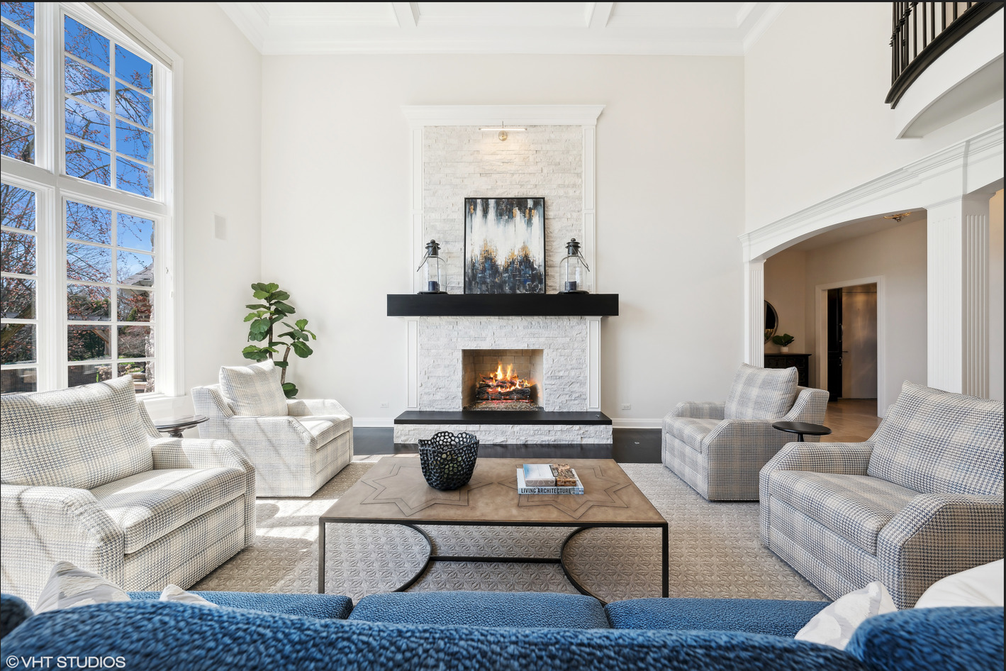 34W033 White Thorne Road, Wayne, IL 60184