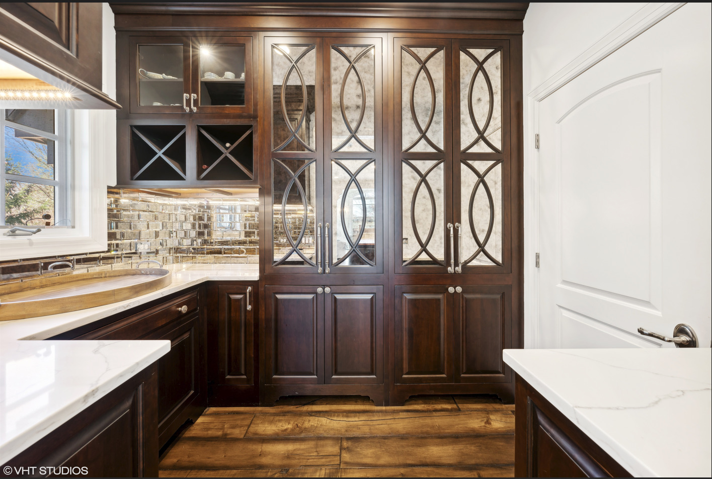 34W033 White Thorne Road, Wayne, IL 60184