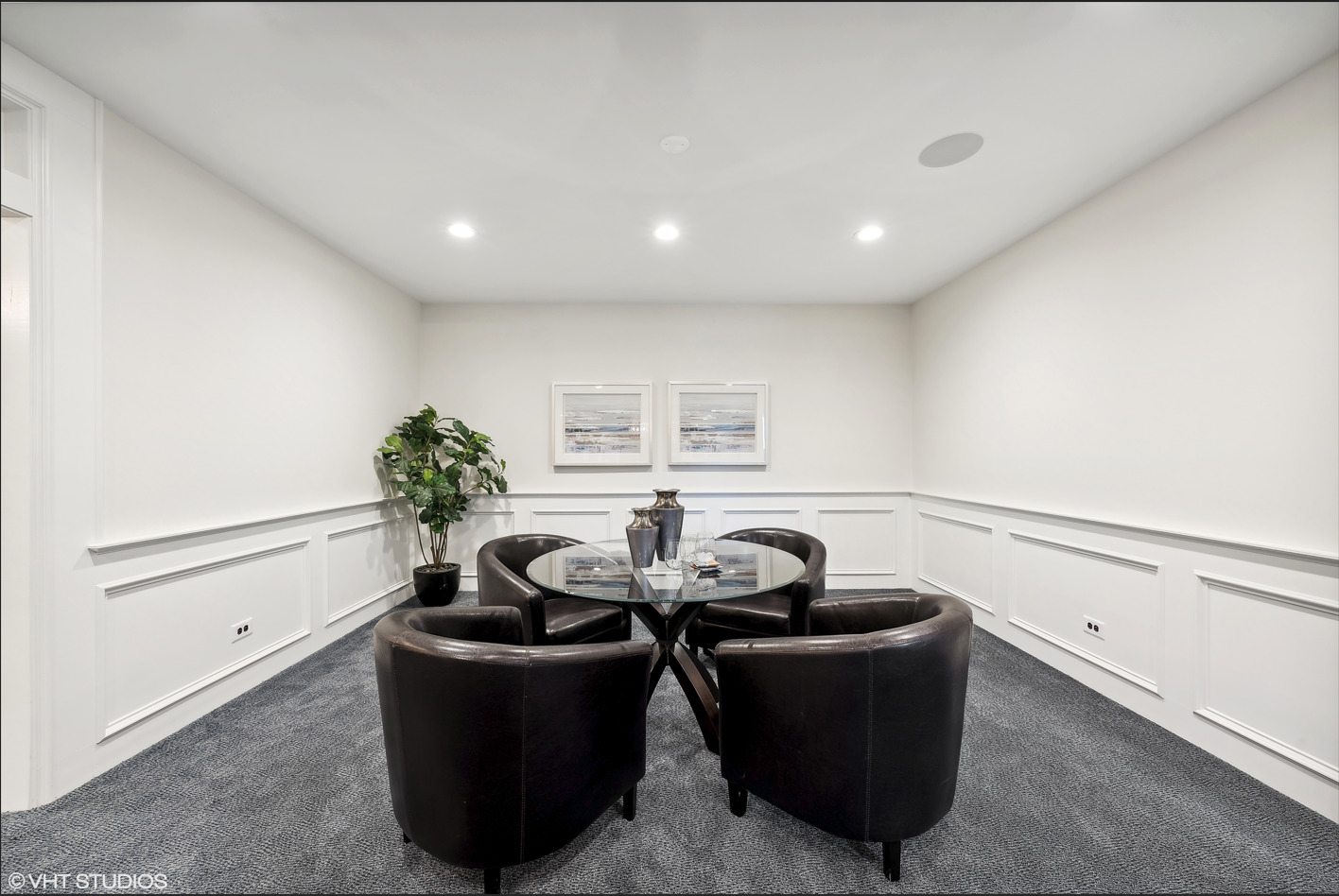 34W033 White Thorne Road, Wayne, IL 60184