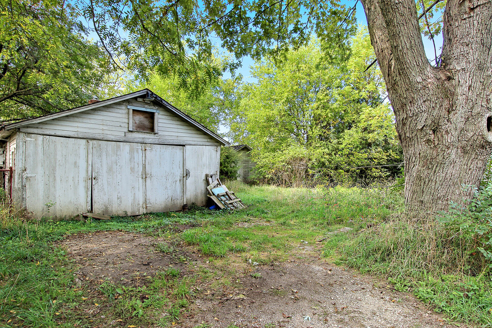 Wauconda, IL 60084