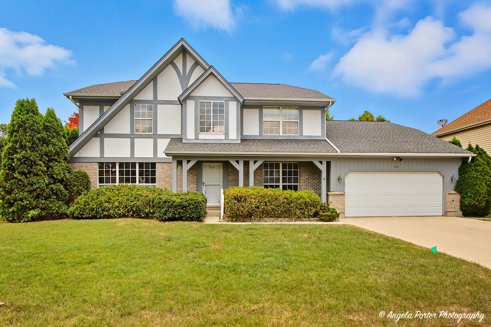 1632 Brighton Drive, Mundelein, IL 60060