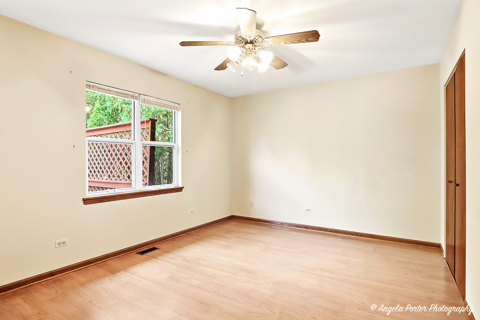 1632 Brighton Drive, Mundelein, IL 60060