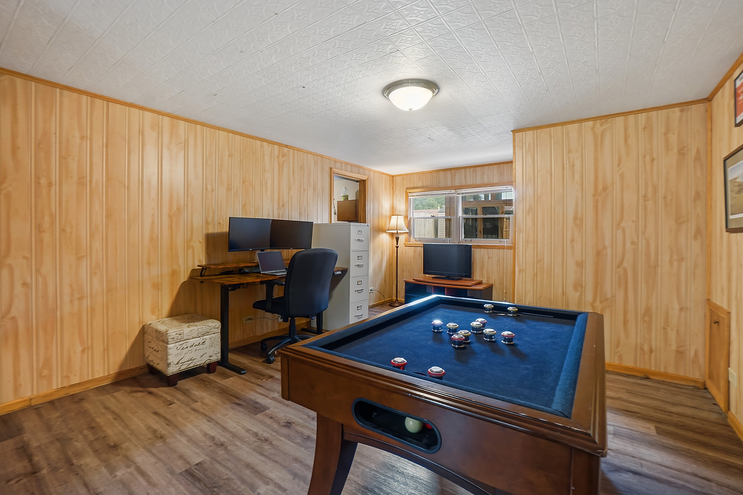 15143 Geoffrey Road, Oak Forest, IL 60452