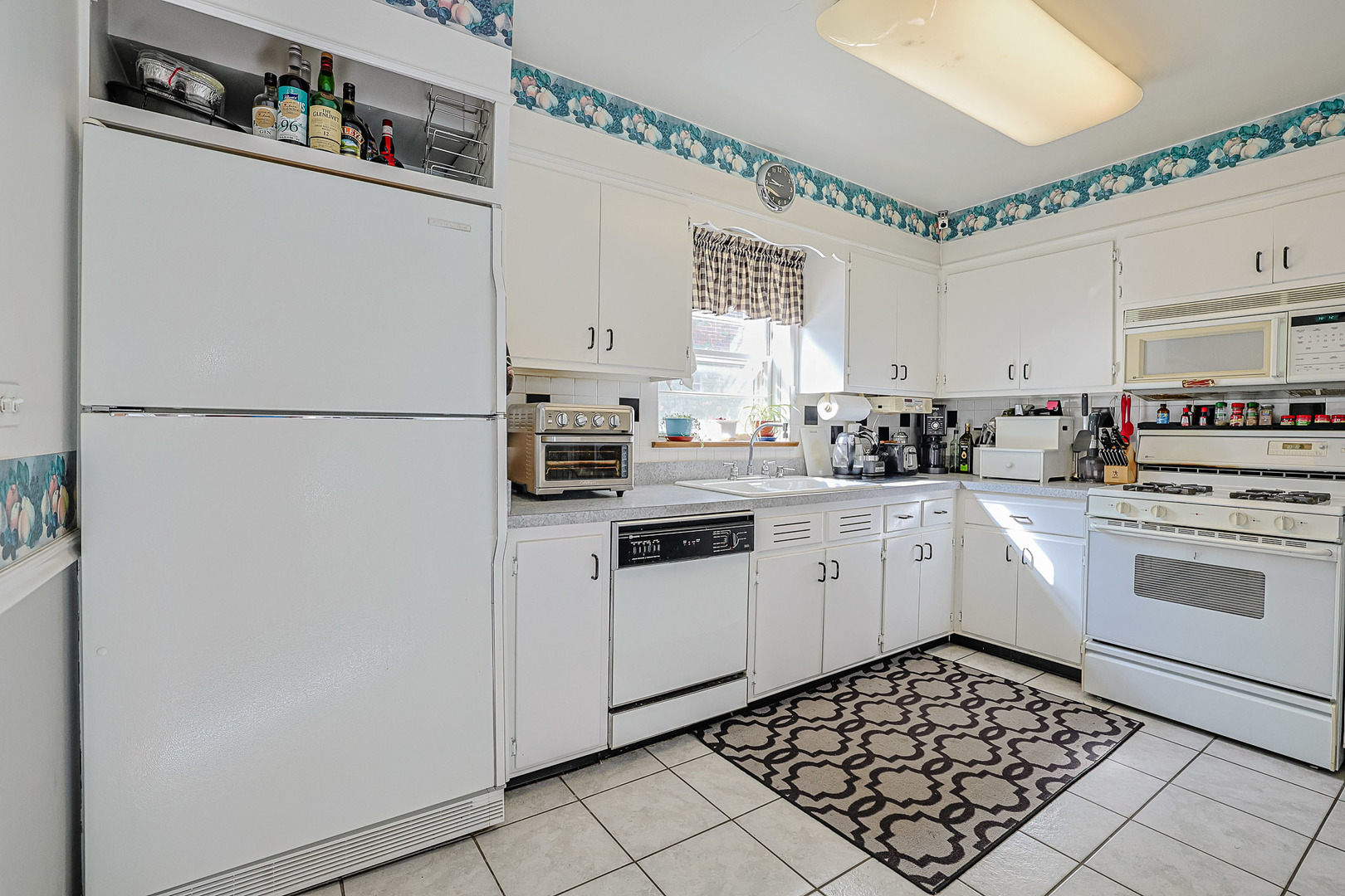 901 S Cumberland Avenue, Park Ridge, IL 60068