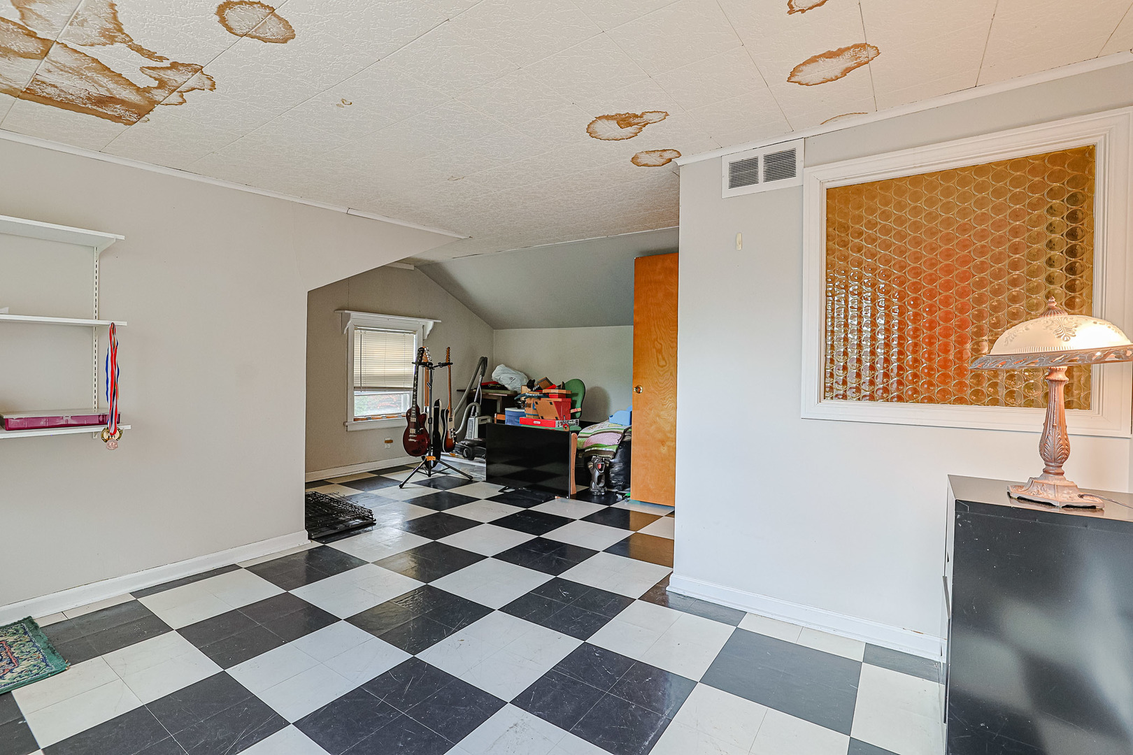 901 S Cumberland Avenue, Park Ridge, IL 60068