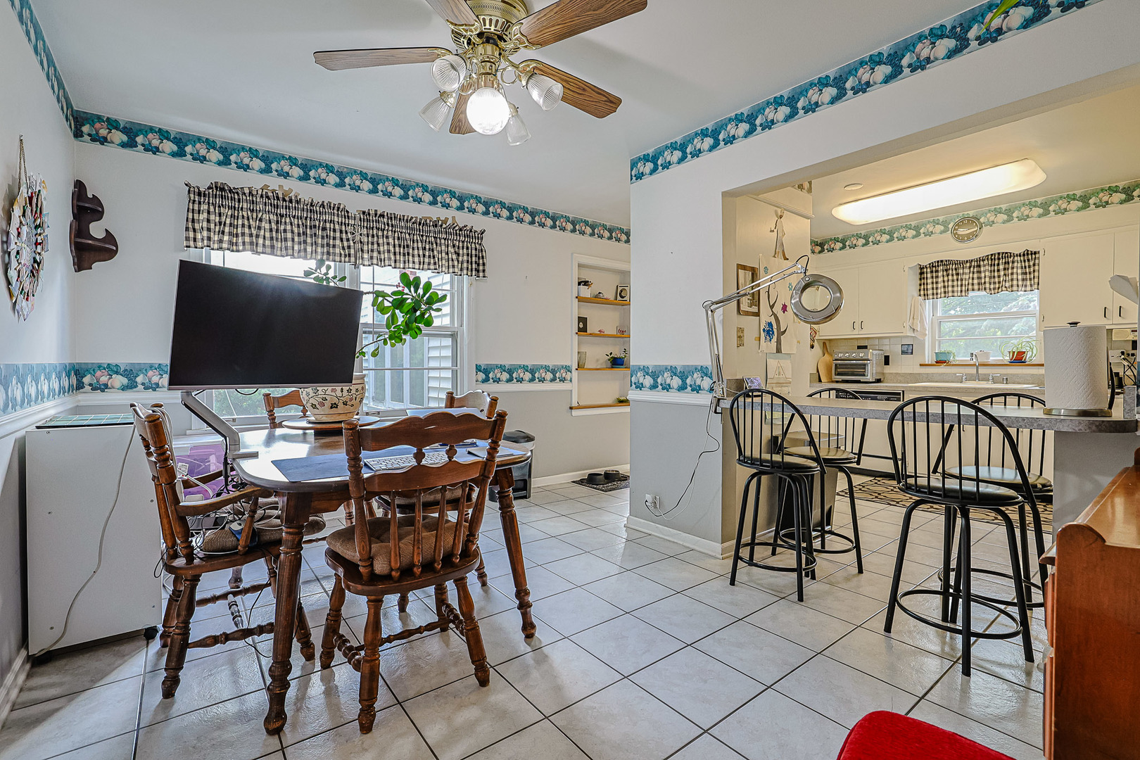 901 S Cumberland Avenue, Park Ridge, IL 60068