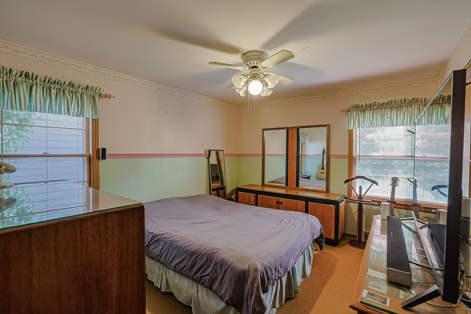 901 S Cumberland Avenue, Park Ridge, IL 60068