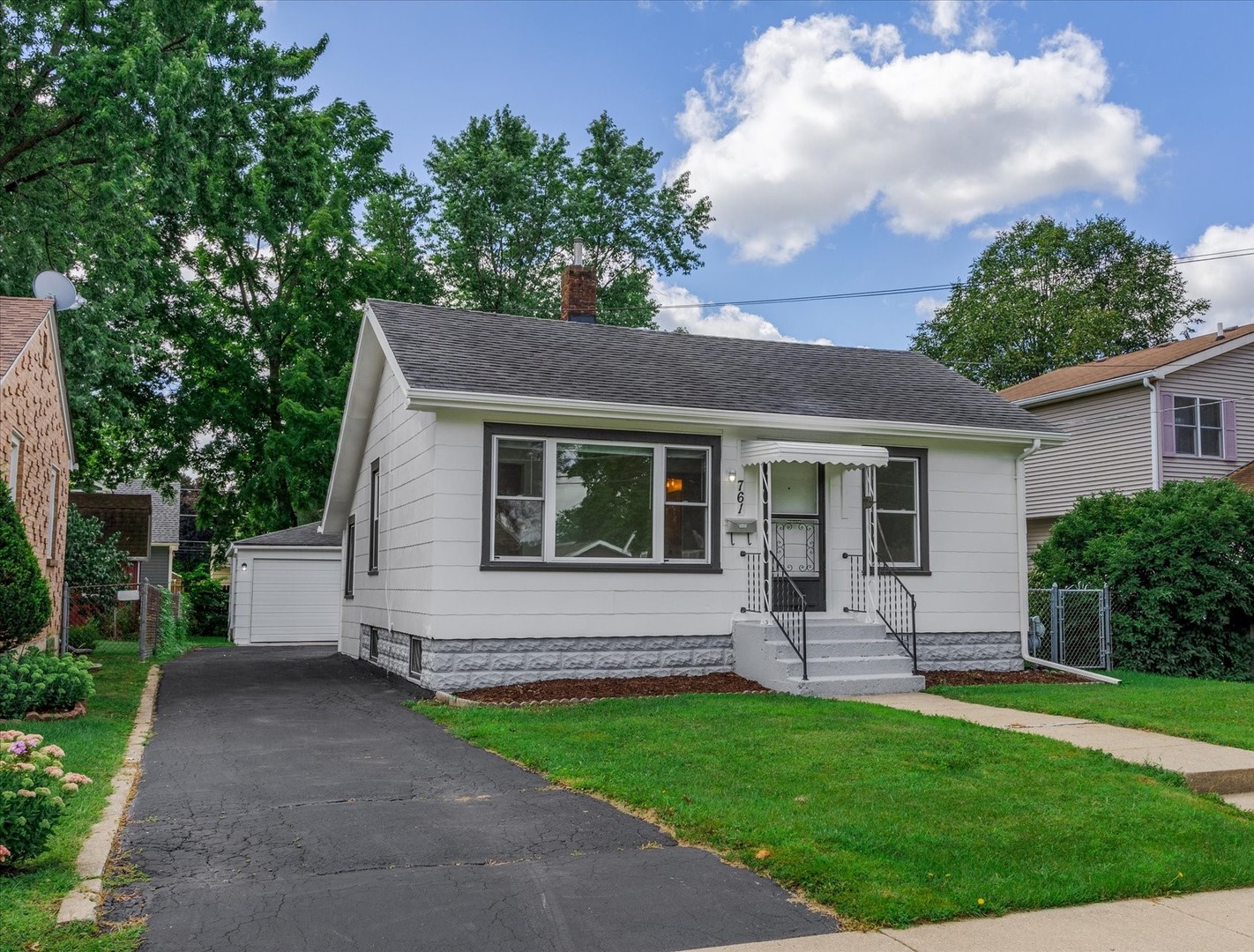 761 Stewart Avenue, Elgin, IL 60120