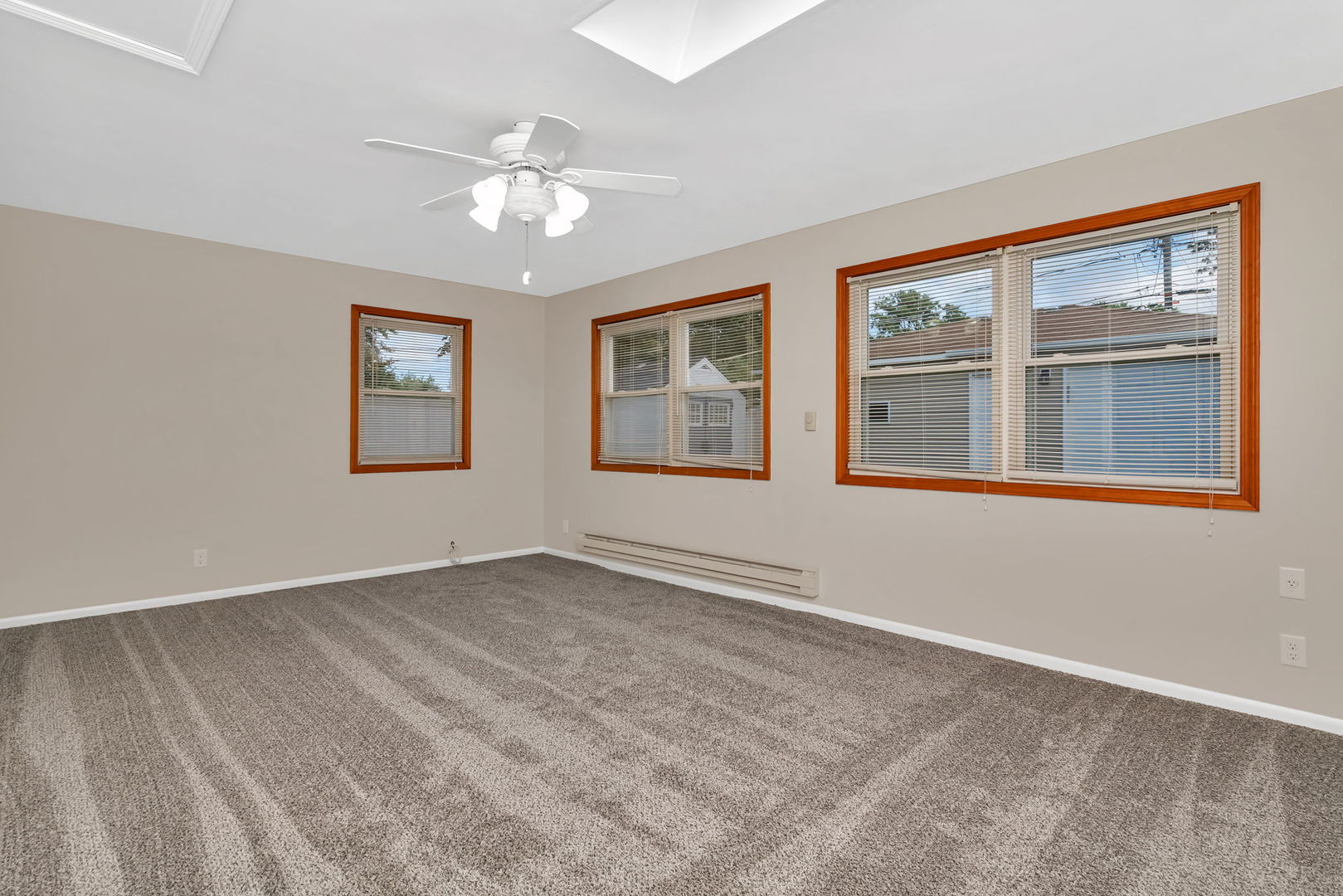 4239 Custer Avenue, Lyons, IL 60534