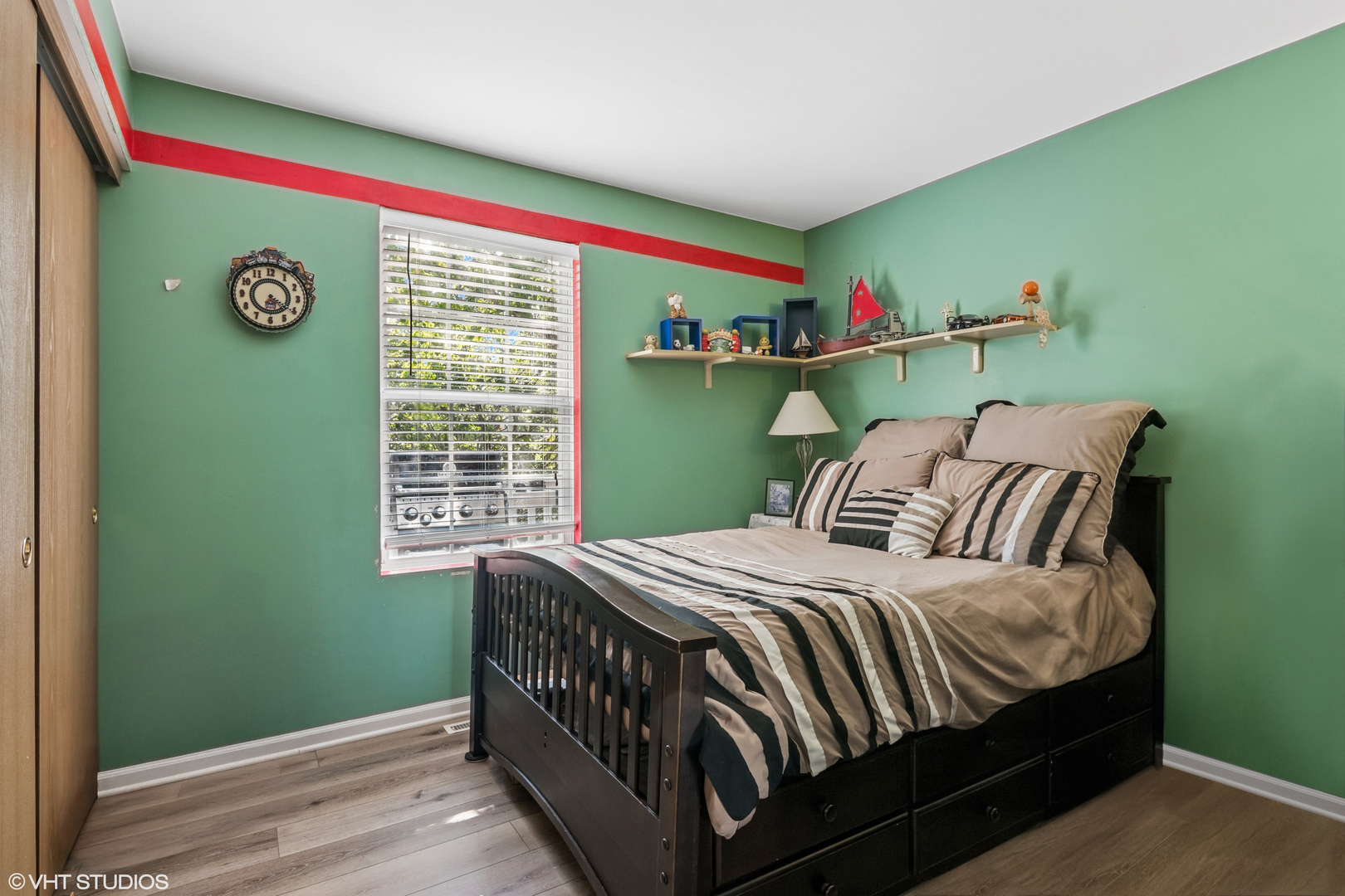 201 HIdden Creek Lane #201, North Aurora, IL 60542