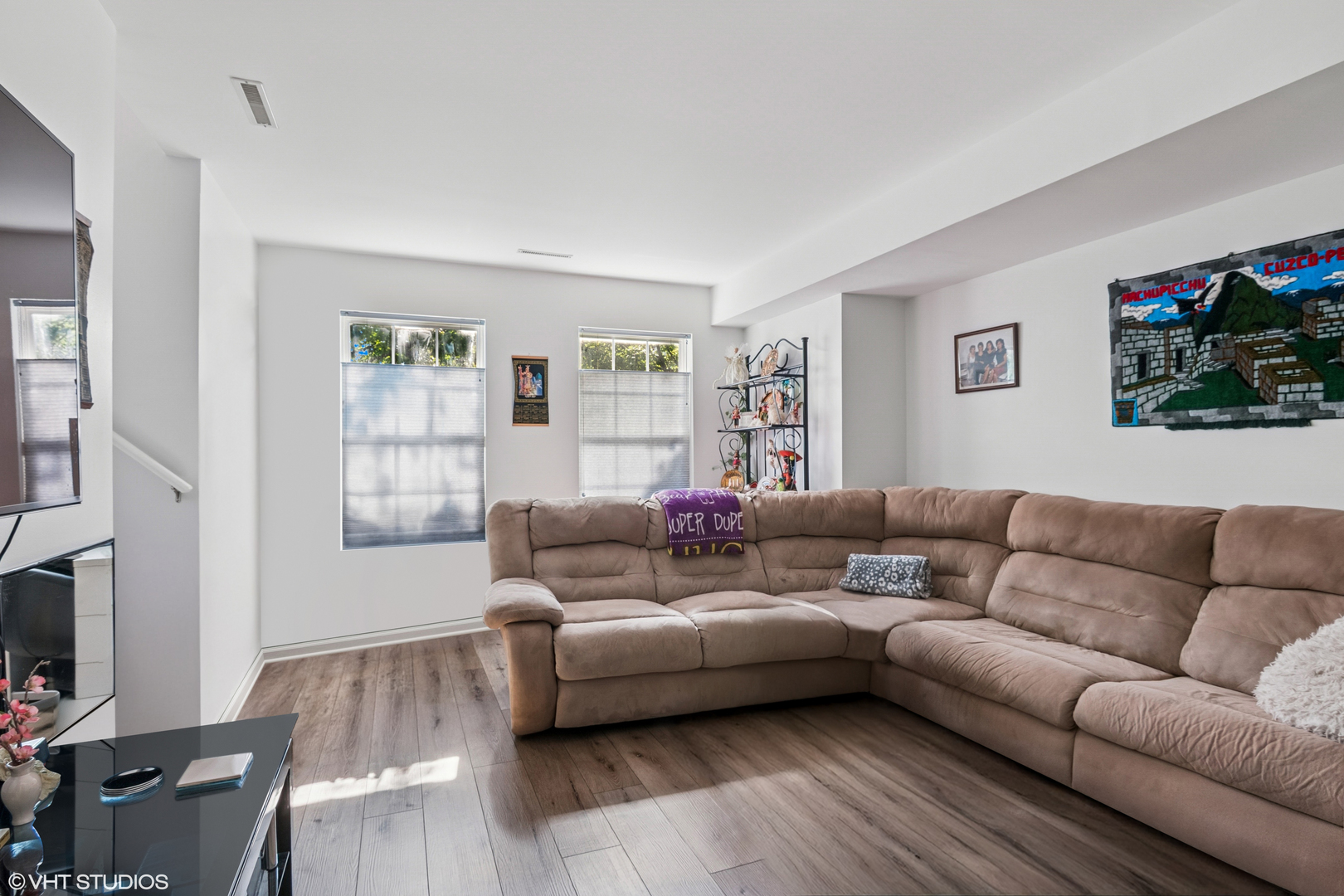 201 HIdden Creek Lane #201, North Aurora, IL 60542