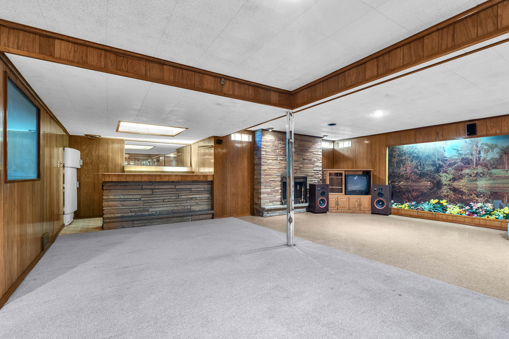 9358 S Claremont Avenue, Chicago, IL 60643